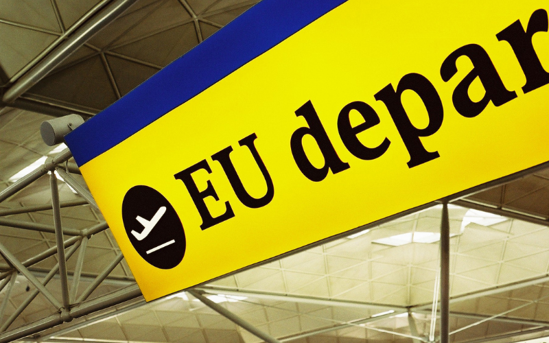 EU departures airport sign